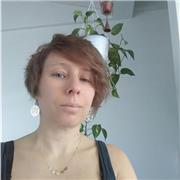 Posso dare il mio aiuto a chi inizia ad imparare il francese, aiuto compiti. Sono madre lingua francese